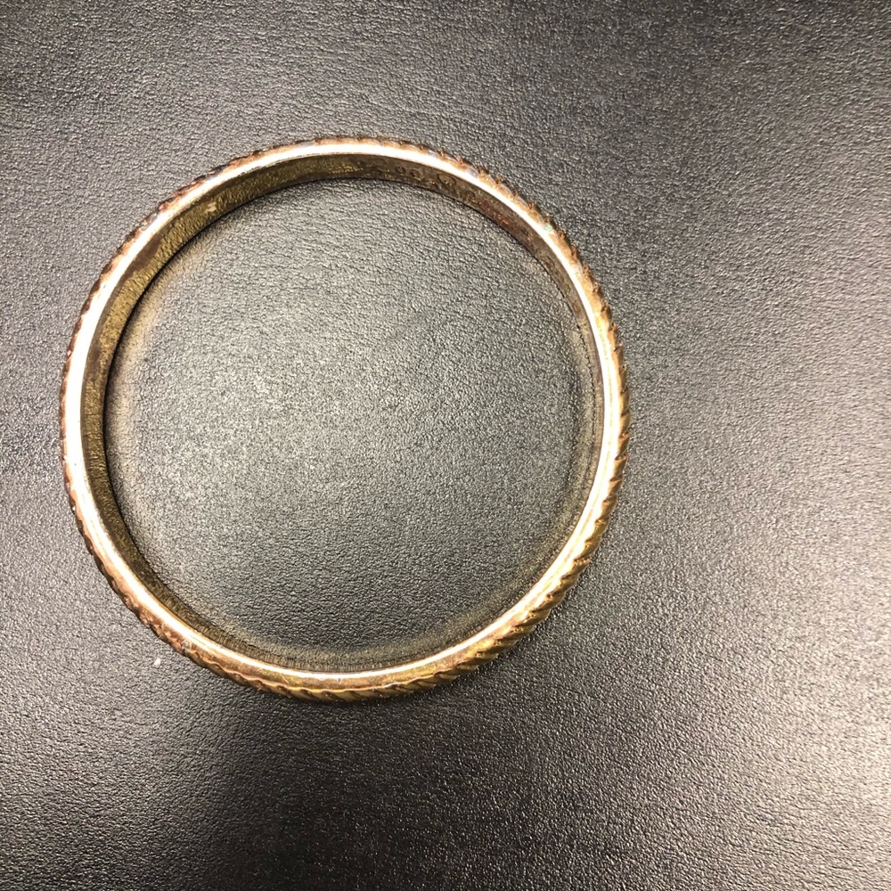 Lilly Pulitzer 2015 gold colored twist bangle